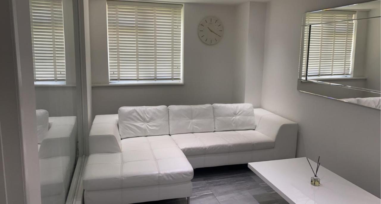 Luxurious High Spec 1 Bedroom Apartment In London Eltham Εξωτερικό φωτογραφία
