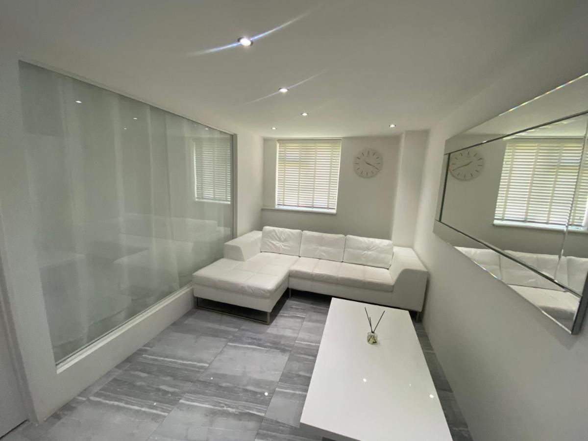 Luxurious High Spec 1 Bedroom Apartment In London Eltham Εξωτερικό φωτογραφία